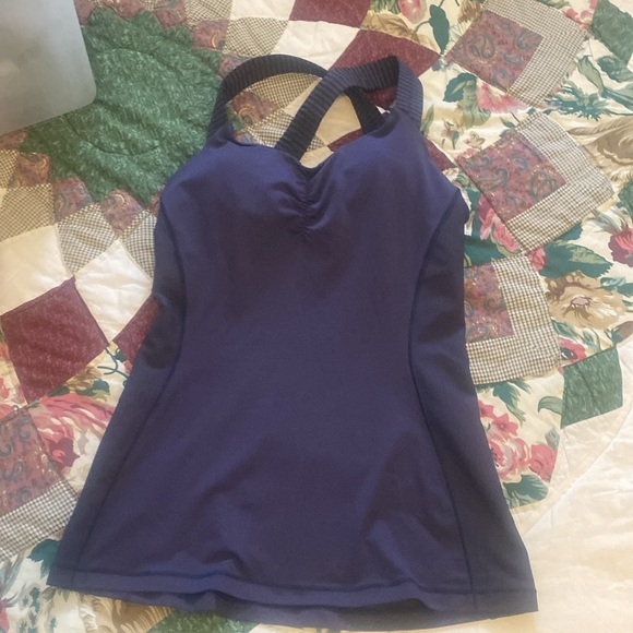 Lululemon Blue Top - Picture 4 of 5